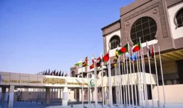 التعاون الإسلامي تُحذِّر من خطورة استهداف الاحتلال المقدسات