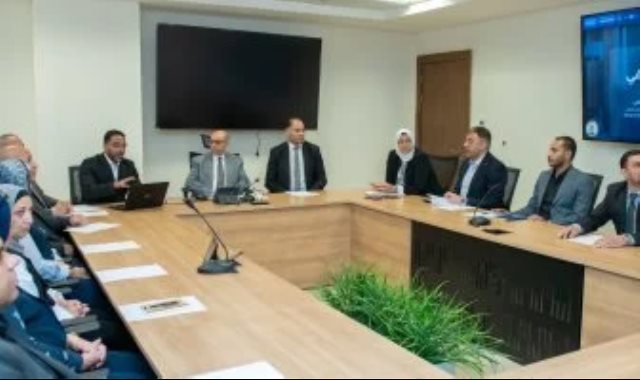 الدكتور مهندس صلاح سليمان جمبلاط وزير الدولة للإنتاج الحربي