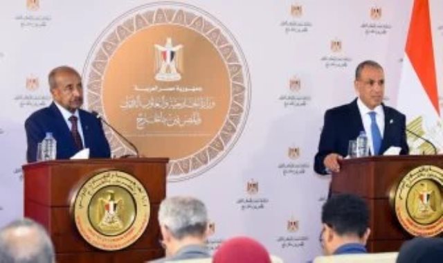 وزير الخارجية بدر عبد العاطي ونظيره الإريتري