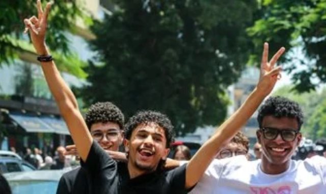 طلاب الثانوية العامة