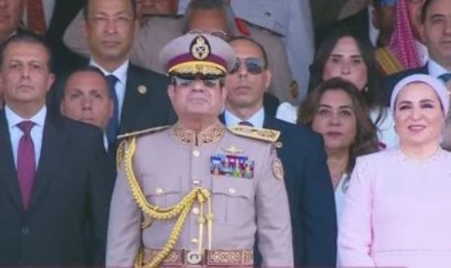 الرئيس عبد الفتاح السيسى والسيدة انتصار السيسى بالحفل