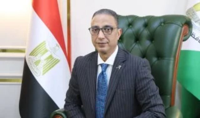 الدكتور أحمد الأنصارى محافظ الجيزة