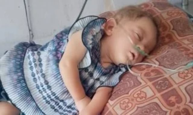 الطفلة الفلسطينية آمنة يوسف