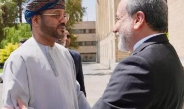 وزيرا خارجية إيران وسلطنة عمان