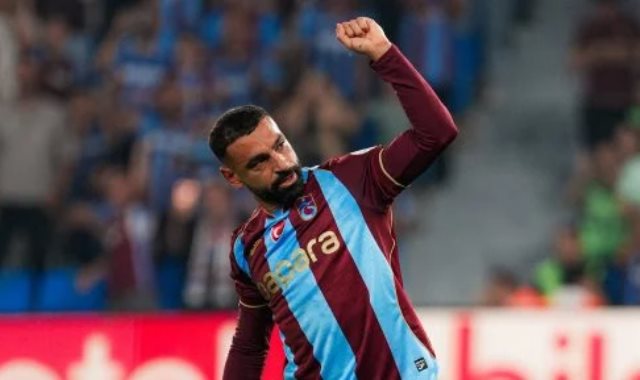 محمد صلاح قائد منتخب مصر المحترف فى طرابزون التركي