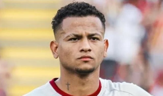 اللاعب الفلسطينى سيزار حيدر