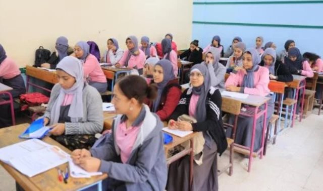 موعد إجازة نصف العام لطلاب المدارس