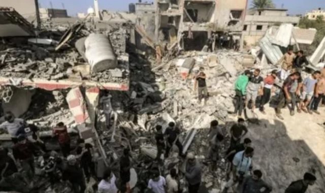 قصف إسرائيلي وسط خان يونس