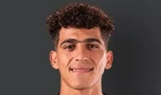 علي حمدي لاعب البنك الأهلي