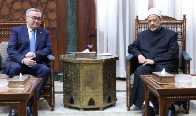 شيخ الازهر يستقبل وزير خارجية كازاخستان
