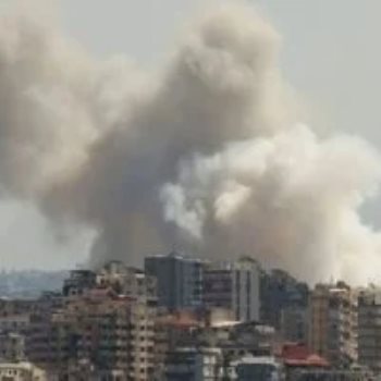 غارة على لبنان