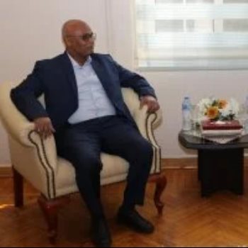 الفريق أسامة ربيع يبحث سبل التعاون مع هيئة الموانئ البحرية السودانية