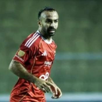 محمد مجدى أفشة لاعب الأهلى