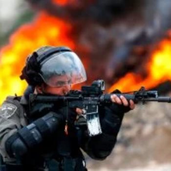 الاحتلال يصيب مستوطنا بالضفة الغربية - أرشيفية