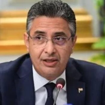 وزير التموين والتجارة الداخلية