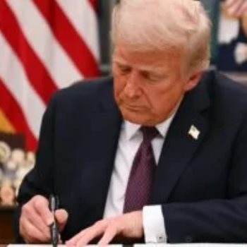 الرئيس الأمريكي ترامب