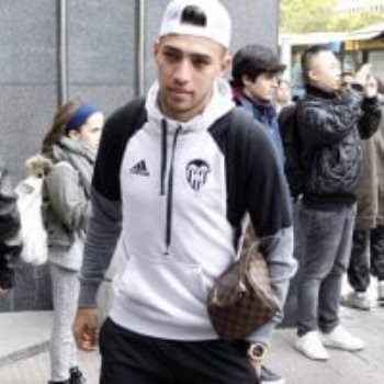 منير الحدادي لاعب استقلال طهران الإيرانى