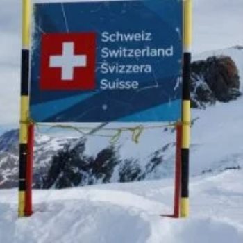 سويسرا