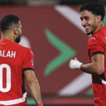 عمر مرموش ومحمد صلاح ثنائي منتخب مصر