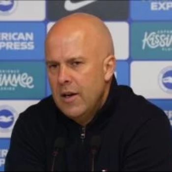 ارني سلوت مدرب ليفربول