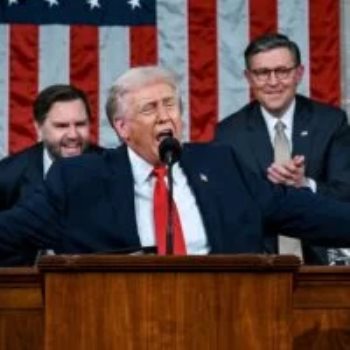 الرئيس الأمريكي دونالد ترامب