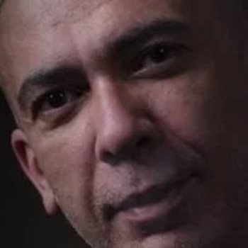 الدكتور نبيل العوضى