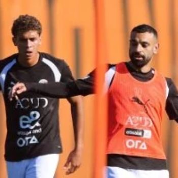 محمد صلاح وحمزة عبد الكريم ثنائي منتخب مصر