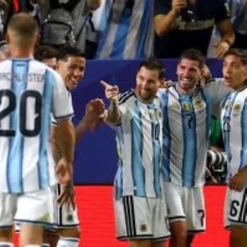 الارجنتين