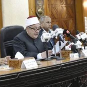 خلال المؤتمر