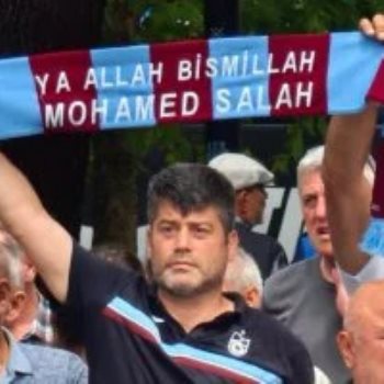 جماهير طرابزون تطالب رئيس النادي بضم محمد صلاح
