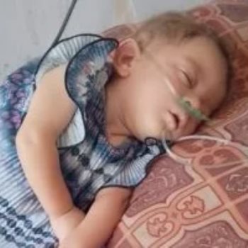 الطفلة الفلسطينية آمنة يوسف