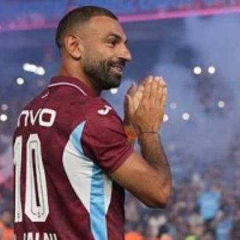 محمد صلاح قائد منتخب مصر