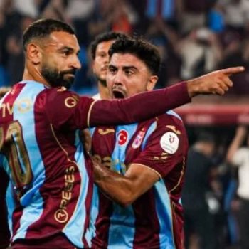 محمد صلاح قائد منتخب مصر