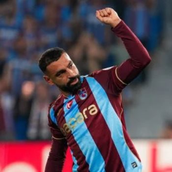محمد صلاح نجم طرابزون سبور التركي