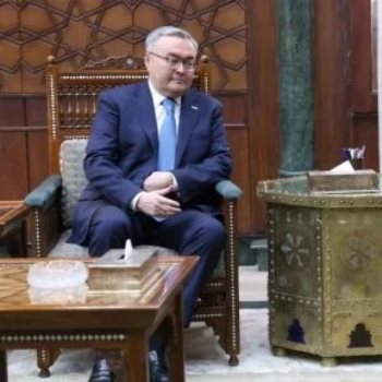 شيخ الازهر يستقبل وزير خارجية كازاخستان