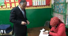 طارق عامر يدلي بصوته في الانتخابات الرئاسية
