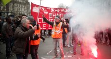 اشتباكات بين الشرطة الفرنسية ومحتجين