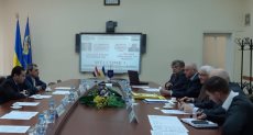 وزير قطاع الأعمال يجري مباحثات مع الشركات ومصانع التوربينات الأوكرانية
