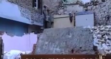 "كل يوم" يعرض تقريرا عن مأساة مواطنين بعد انهيار منازلهم