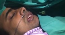 مريض هندى يُجرى عملية إزالة ورم بالمخ مستيقظا