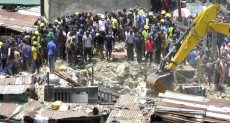  إنقاذ عشرات من تحت انقاض مدرسة انهارت فى نيجيريا