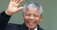 الزعيم الأفريقي نيلسون مانديلا
