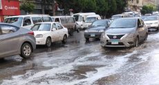 محافظة القاهرة تواصل عمليات شفط المياه الأمطار برمسيس