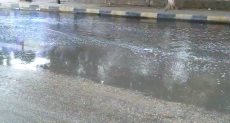 غرق شارع ميشيل باخوم فى الدقى بمياه الصرف الصحى