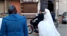 زفة فرح على موتوسيكل