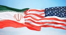 علم أمريكا وإيران