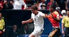 حمزة عبد الكريم مهاجم برشلونة ب والمنتخب الوطنى