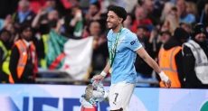 عمر مرموش نجم منتخب مصر ونادي مانشستر سيتي