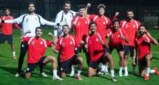 لاعبو المنتخب خلال التدريبات