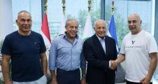 أبو ريدة والدرندلى مع حسام وإبراهيم حسن